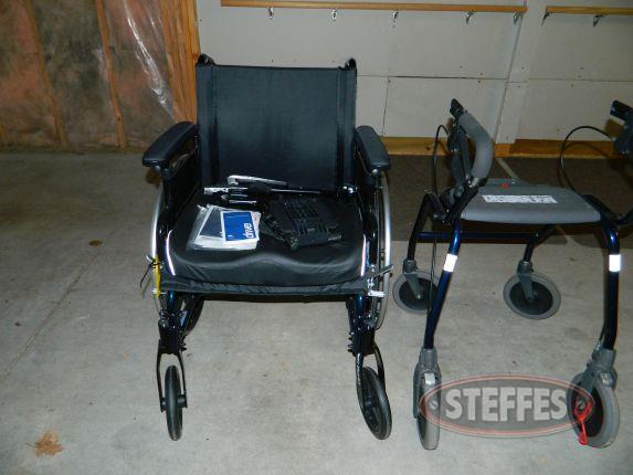 Drive Cruiser III wheelchair - Legacy 600 walker_2.jpg